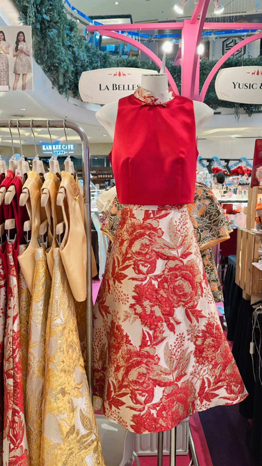 ADEA36C0-8A22-49A8-ABA1-F4D9D7A364CC