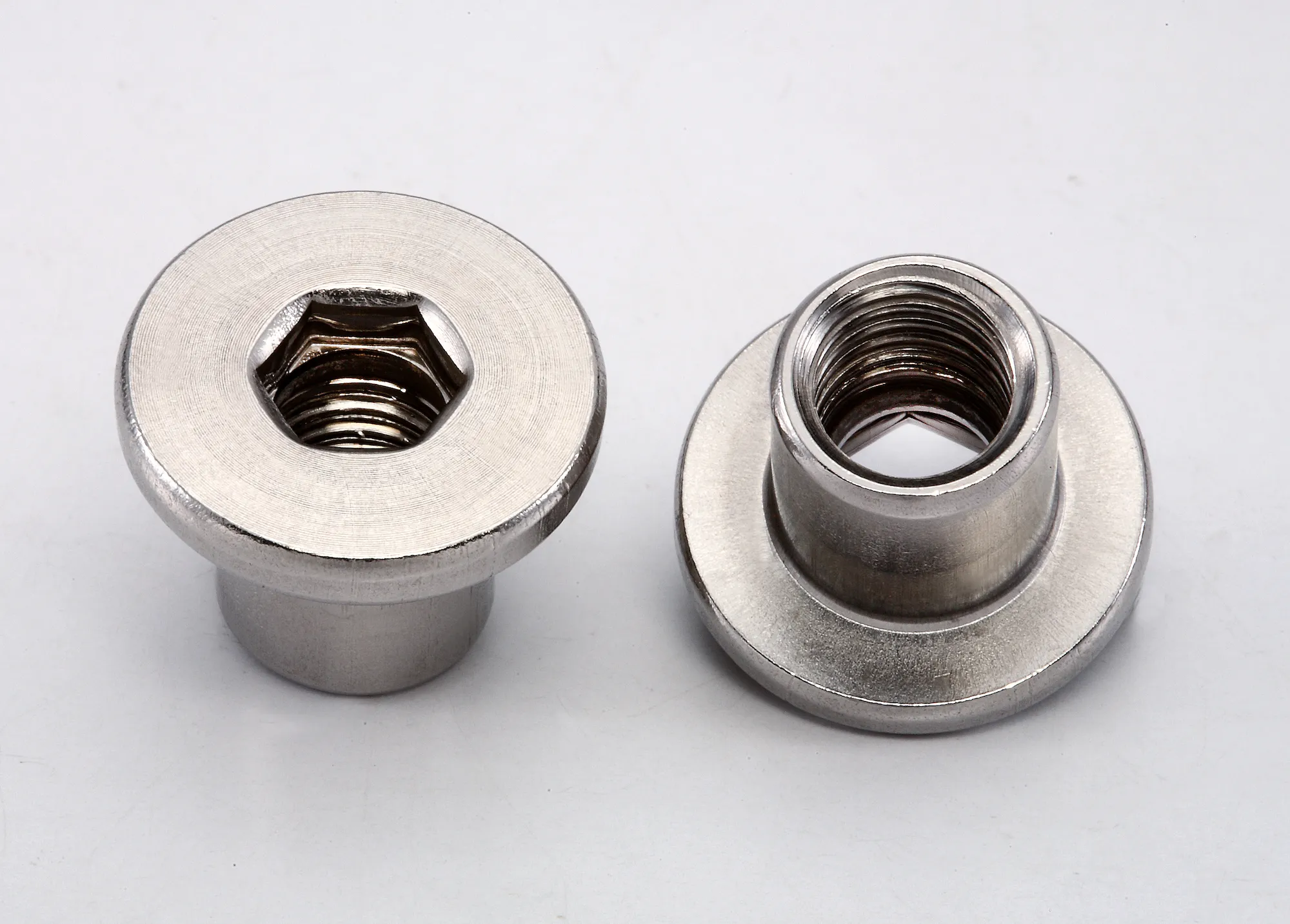 00144_N039_2000x1434