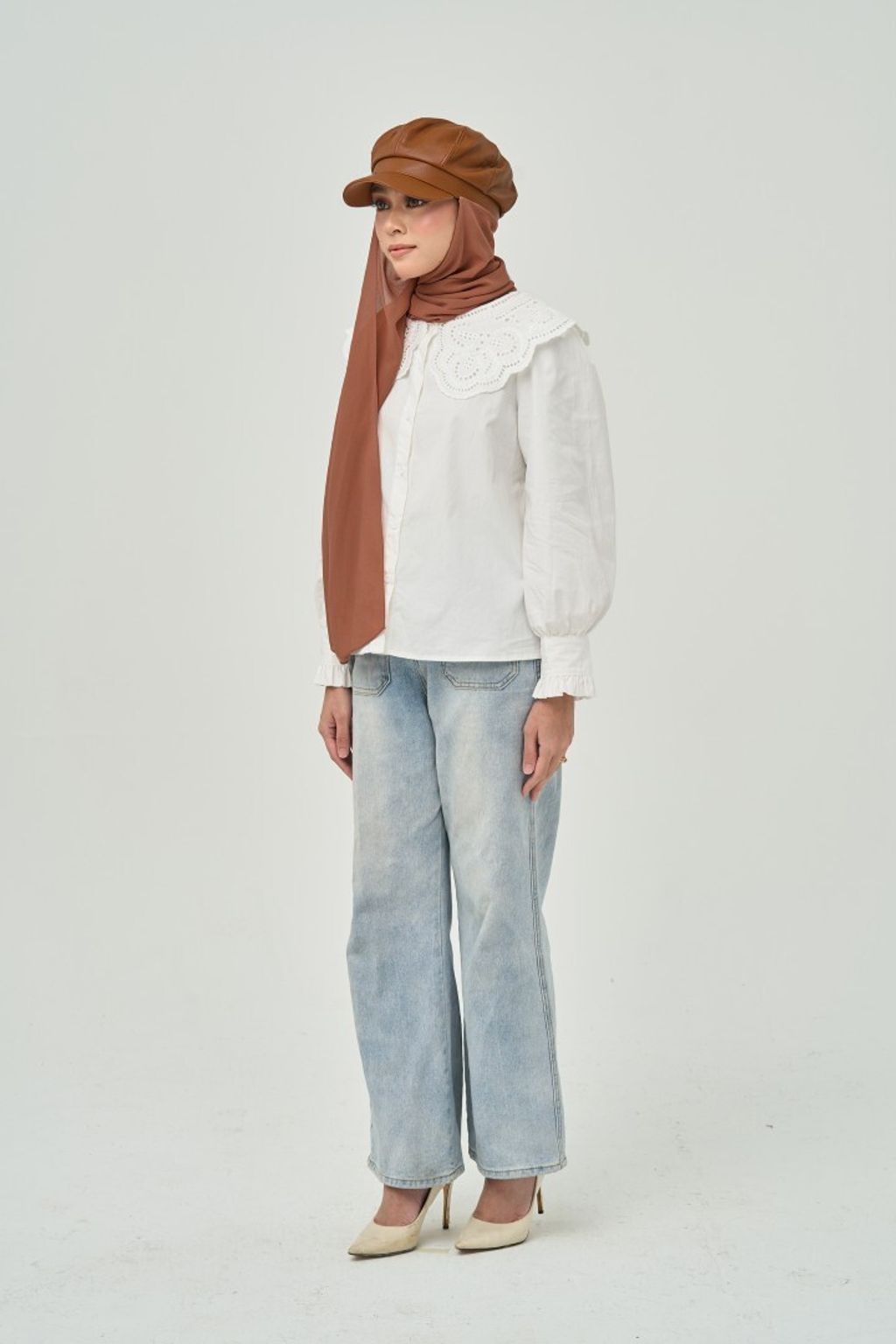 3.3 Tiffany Hijab French Beige