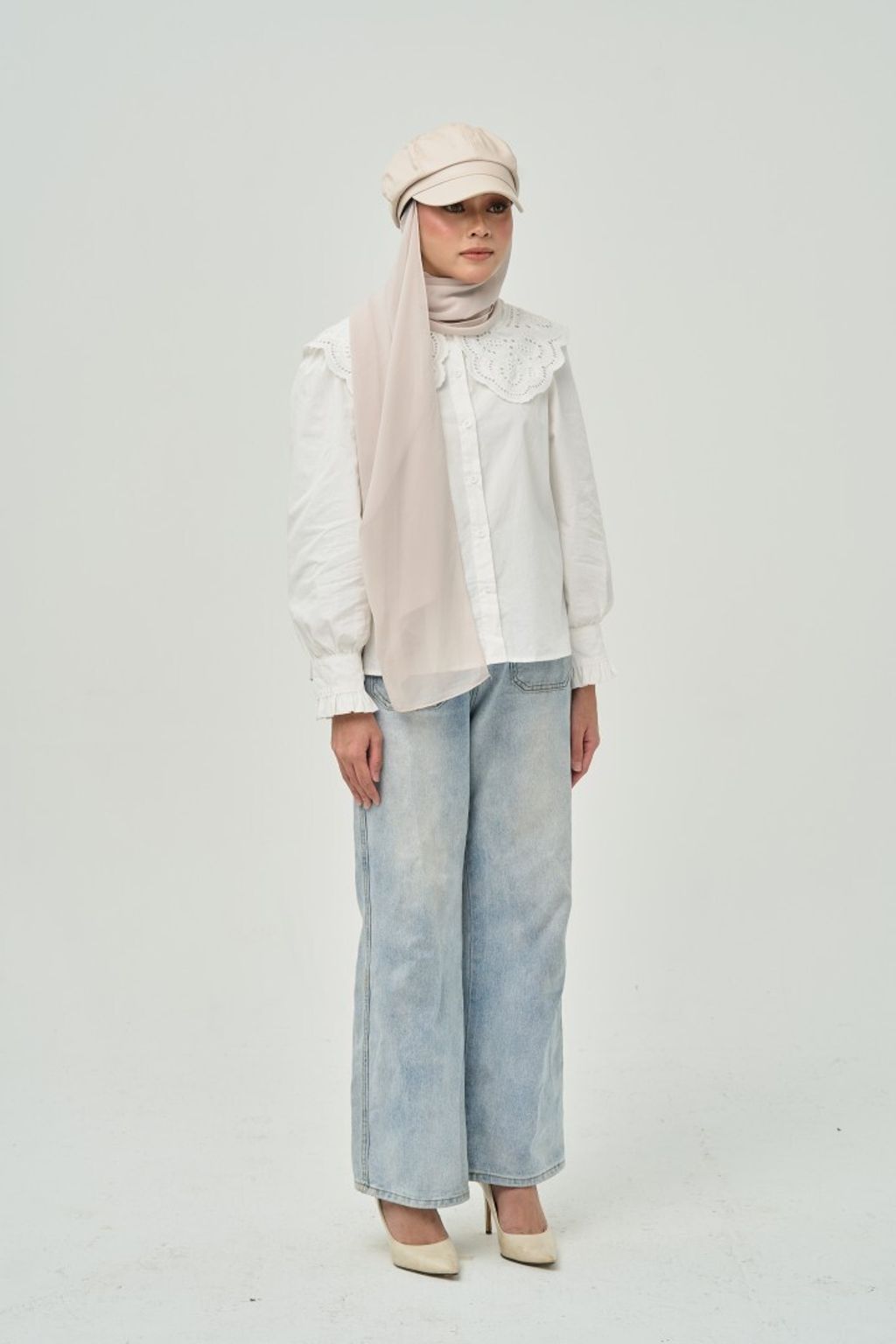 4.2 Tiffany Hijab SOFT CREAM