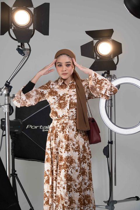 1.0 Pamela Exotic Bloom Dress (Blouse with Skirt)