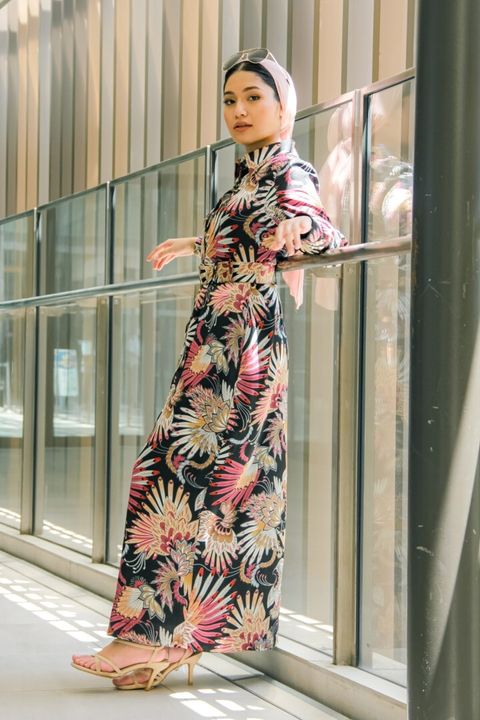 5.0 Rebecca Borneo Dress