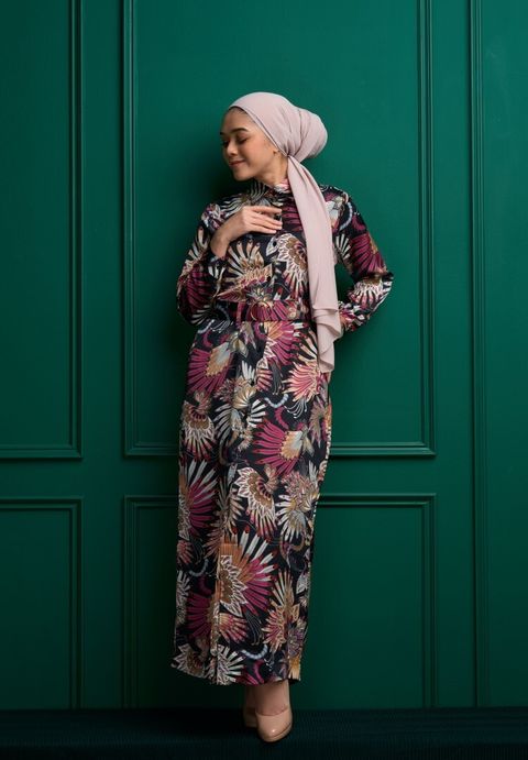 5.1 Rebecca Borneo Dress