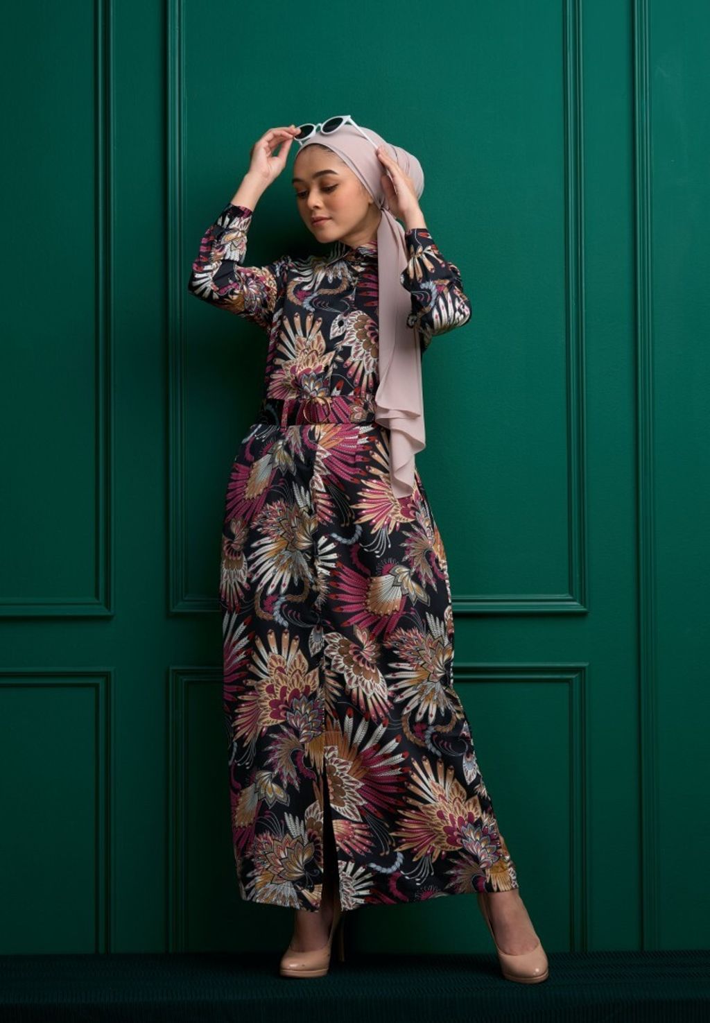 5.4 Rebecca Borneo Dress