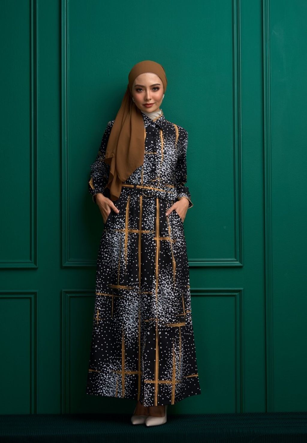 8.4 Rebecca Gotham Dress