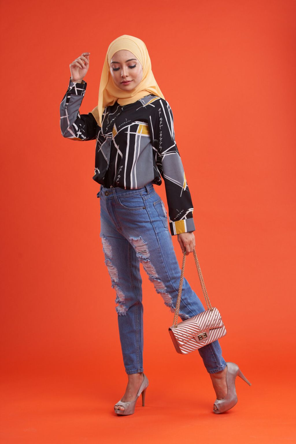 1.3 Lola Yellow Blouse