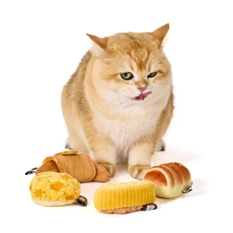 Cat Mini Bread 1