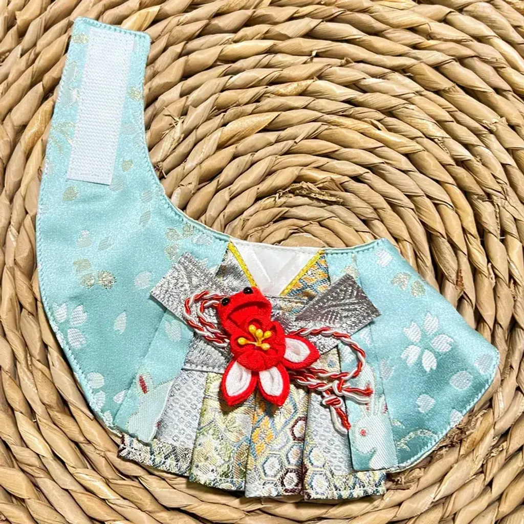 Lucky Goldfish with Jade Rabbit Kimono Scarf 3
