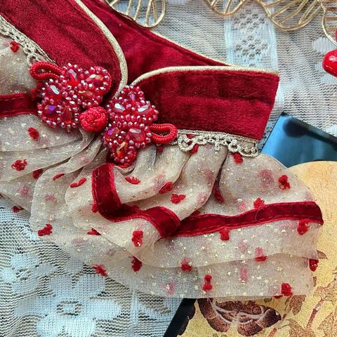 🅦🅔🅛🅒🅞🅜🅔 ❷⓿❷❺❷⓿❷❺ 𝔹𝕀𝔾 𝕊𝔸𝕃𝔼🧧新年限定優惠價💰 𝗛𝗞$𝟭𝟮𝟴（原價$250）中式古典酒紅披紗💚💜🩷正式上架啦🛒✔️兩層植 (1)