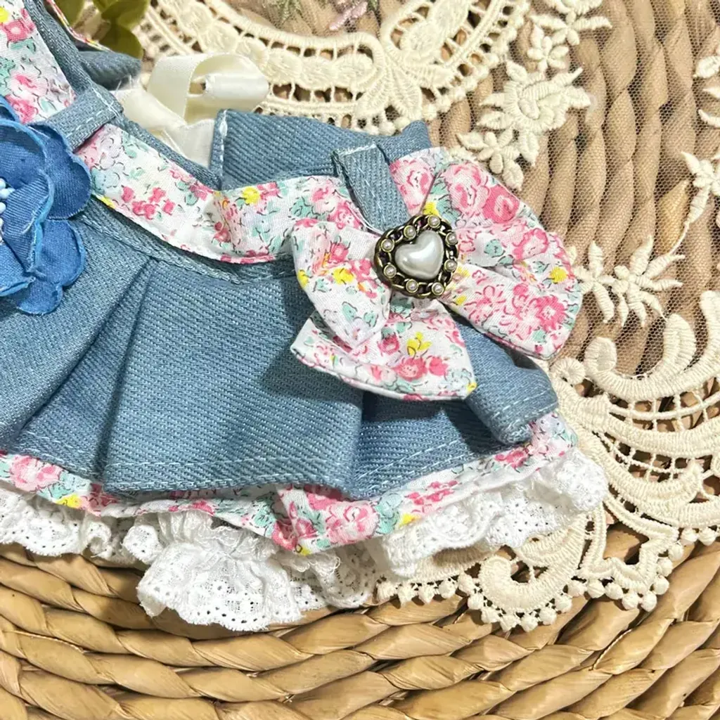 淺藍牛仔粉紅碎花百折圍巾(配牛仔山茶花) 2