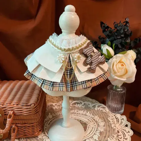 經典卡其格女裝圍巾