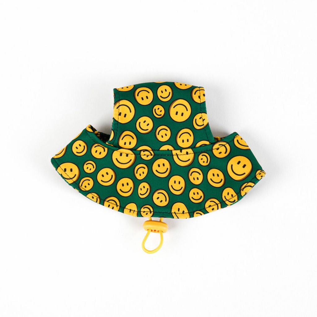 Charlie Smile hat model