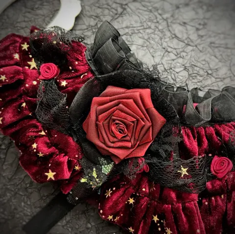 Royal Countess of Rose Scarf (With red starry fabric) 2