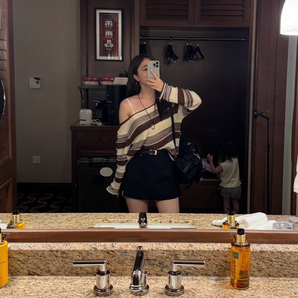 tw-11134207-81ztm-mflbdxnylwy4e6