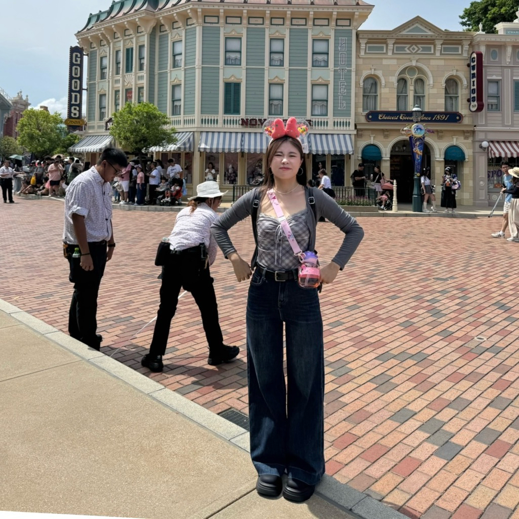 tw-11134207-81ztn-mgey18mnvvgp86