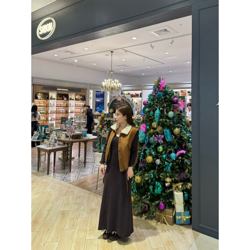 tw-11134207-81zto-milnkabixrm0e1