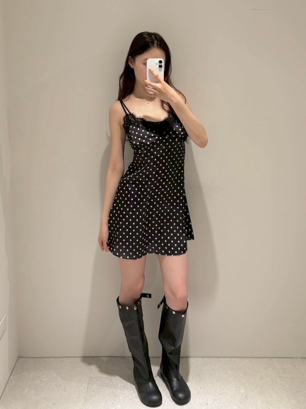 FA6233DE-33F6-41F4-A422-0501EE8F7037