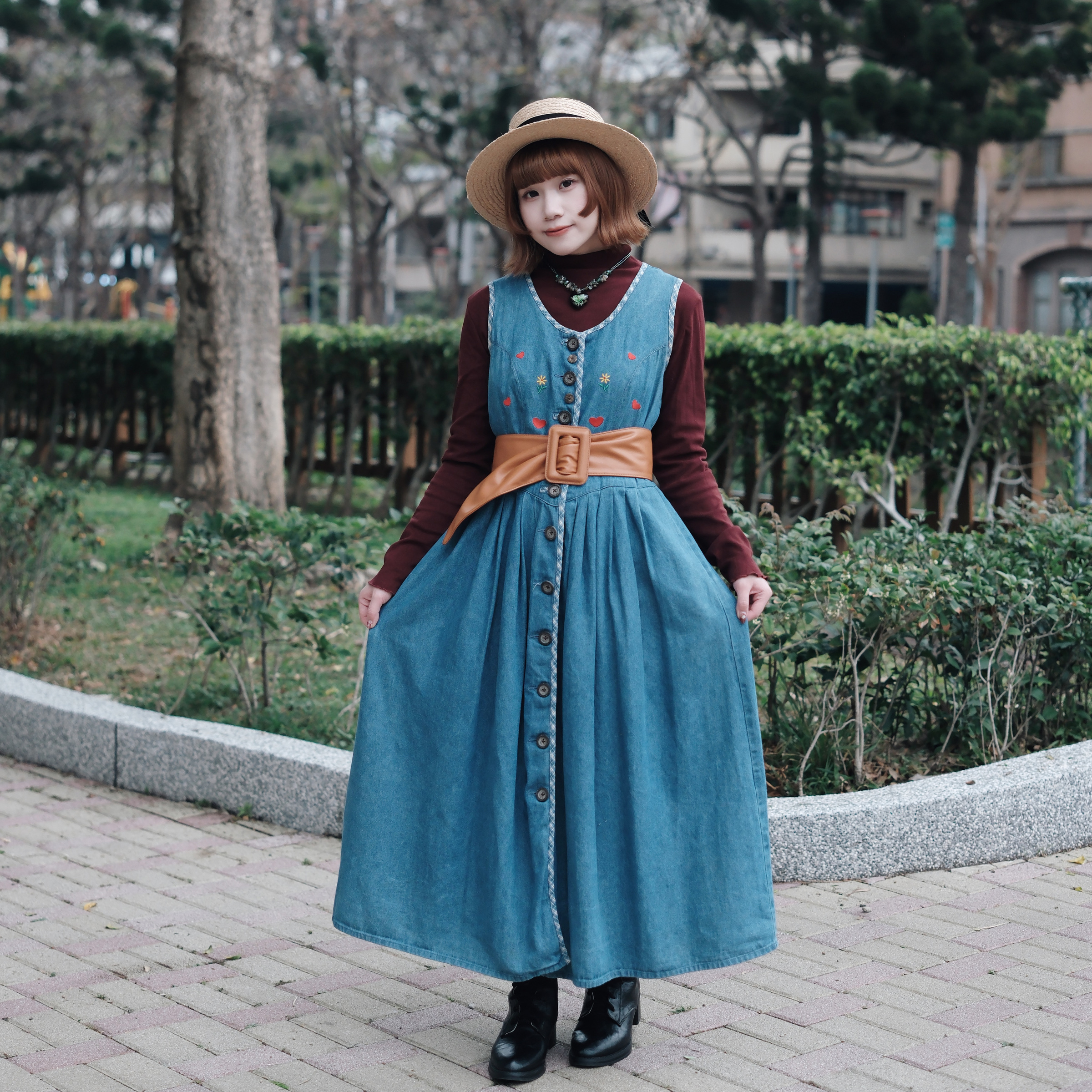 DB76155E-370F-4C73-8FDF-1AD7BAB05456