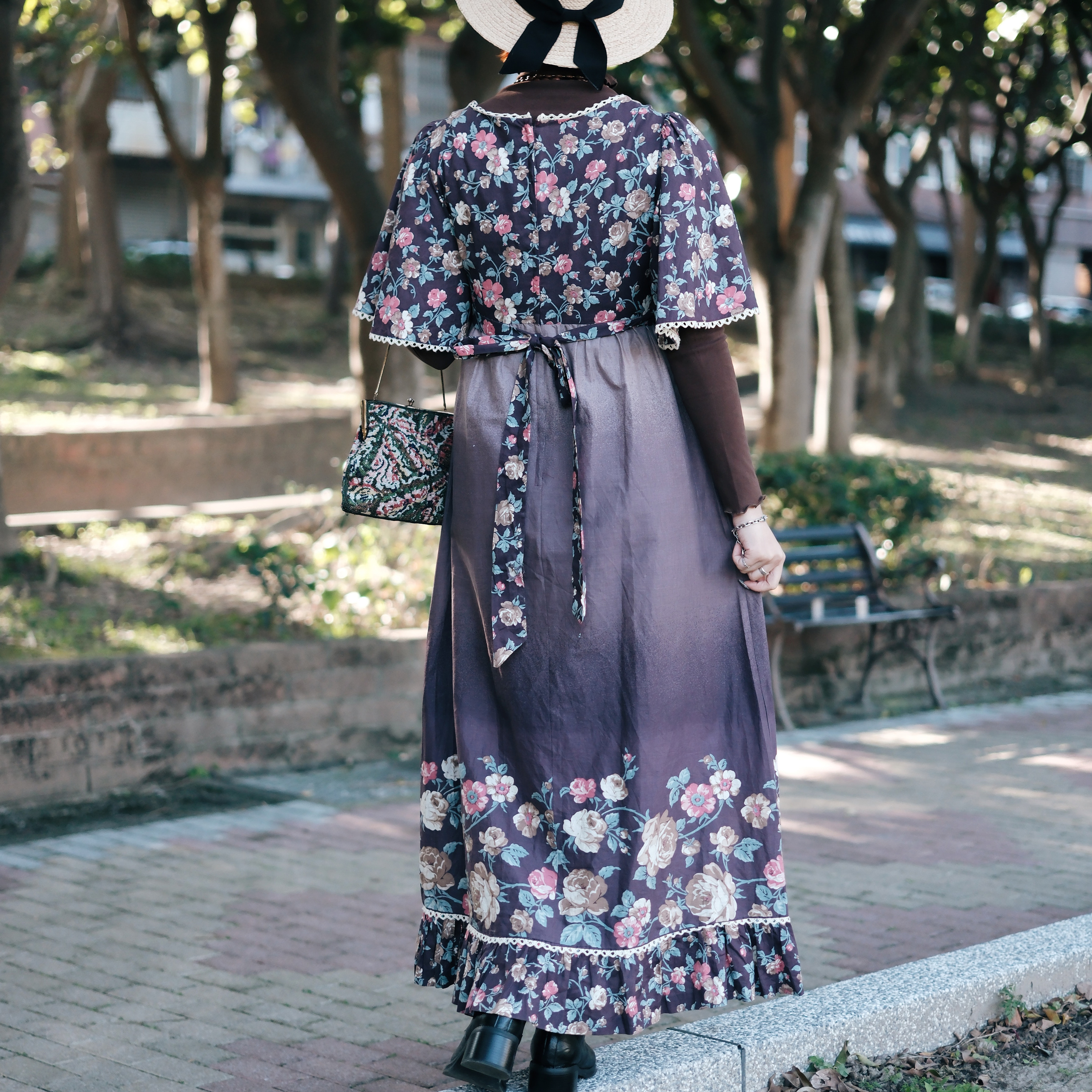 55189944-2A0A-4155-90AD-83ADF44CF8C4