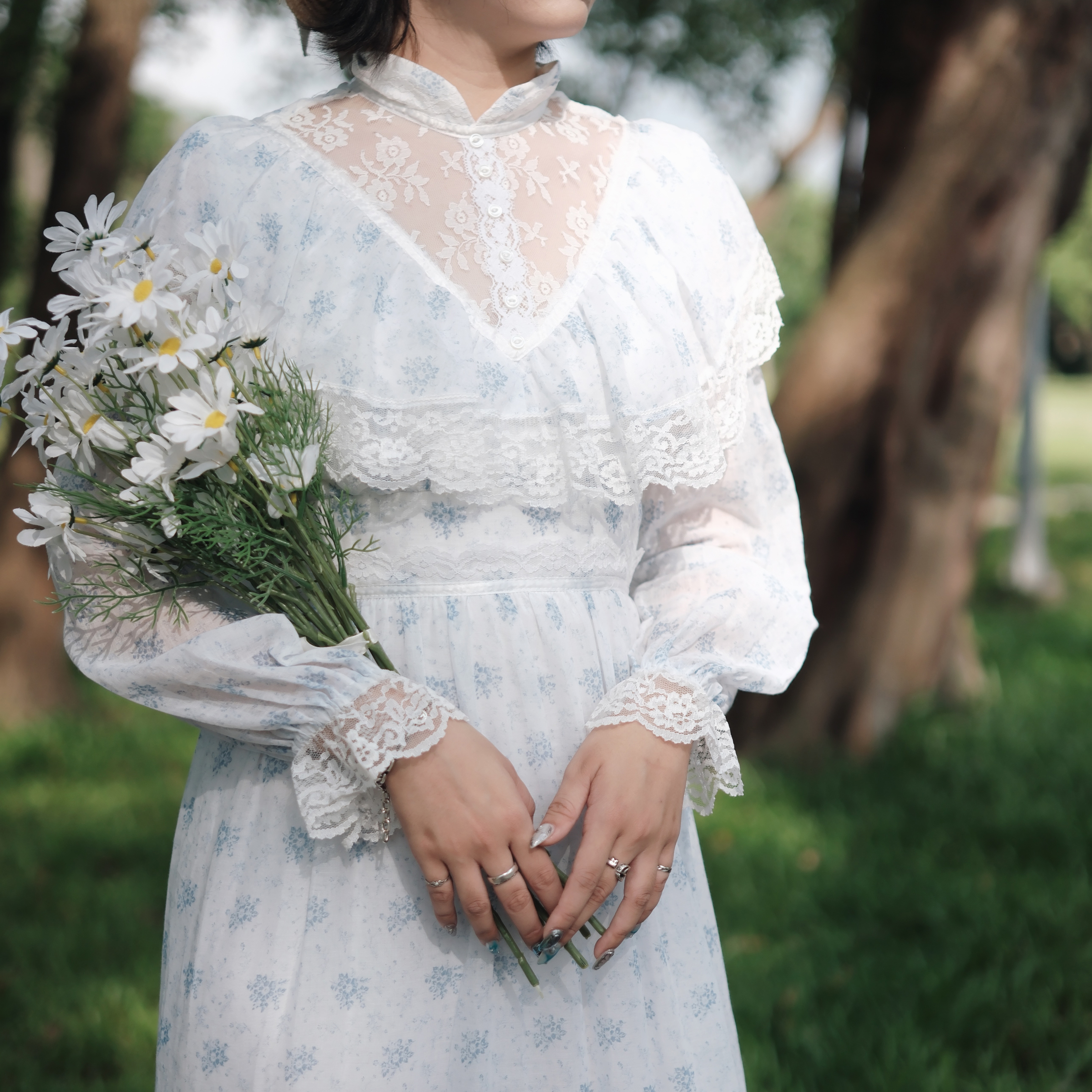 7F90E461-7CAC-4B72-A960-AF45D074BB5B