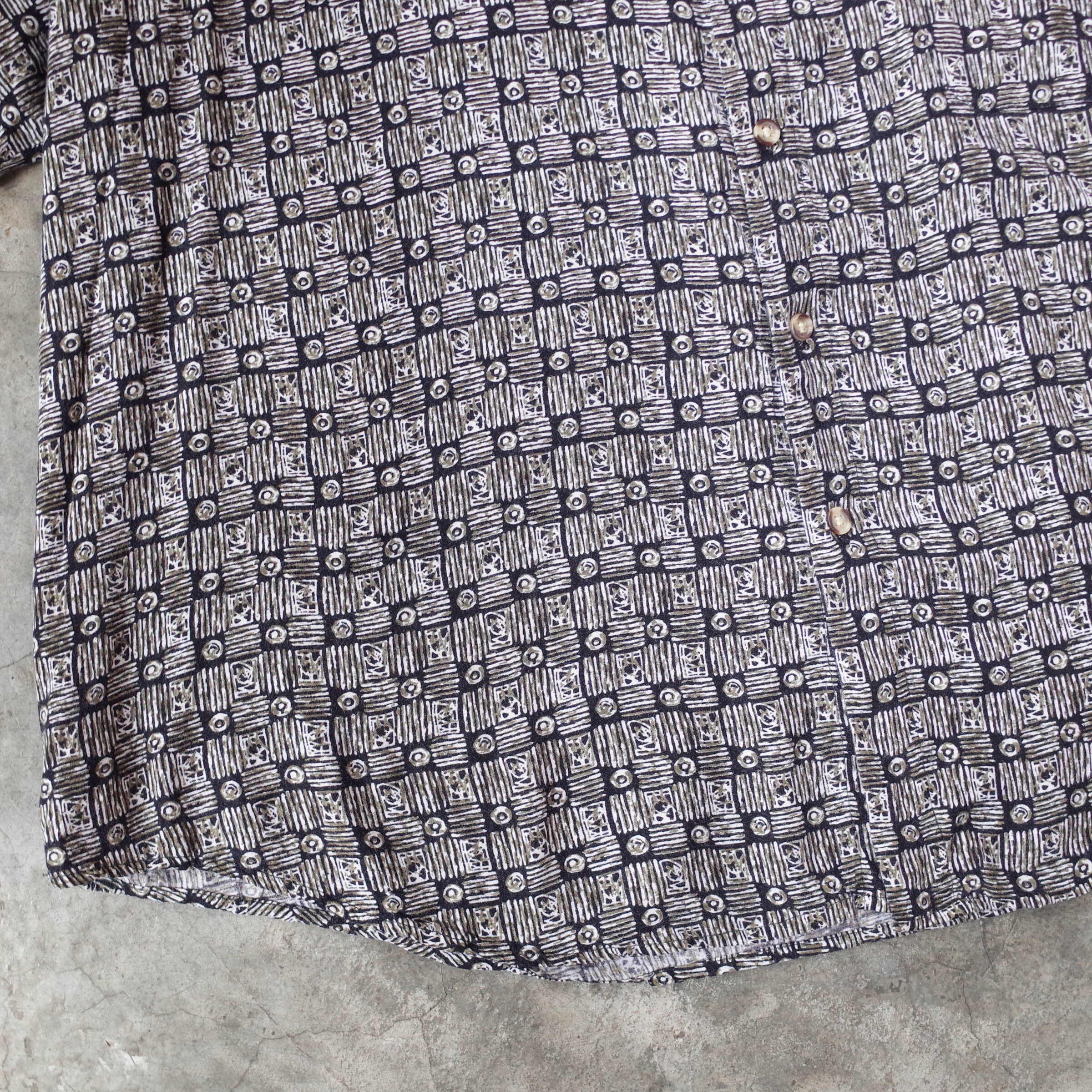 R0022876