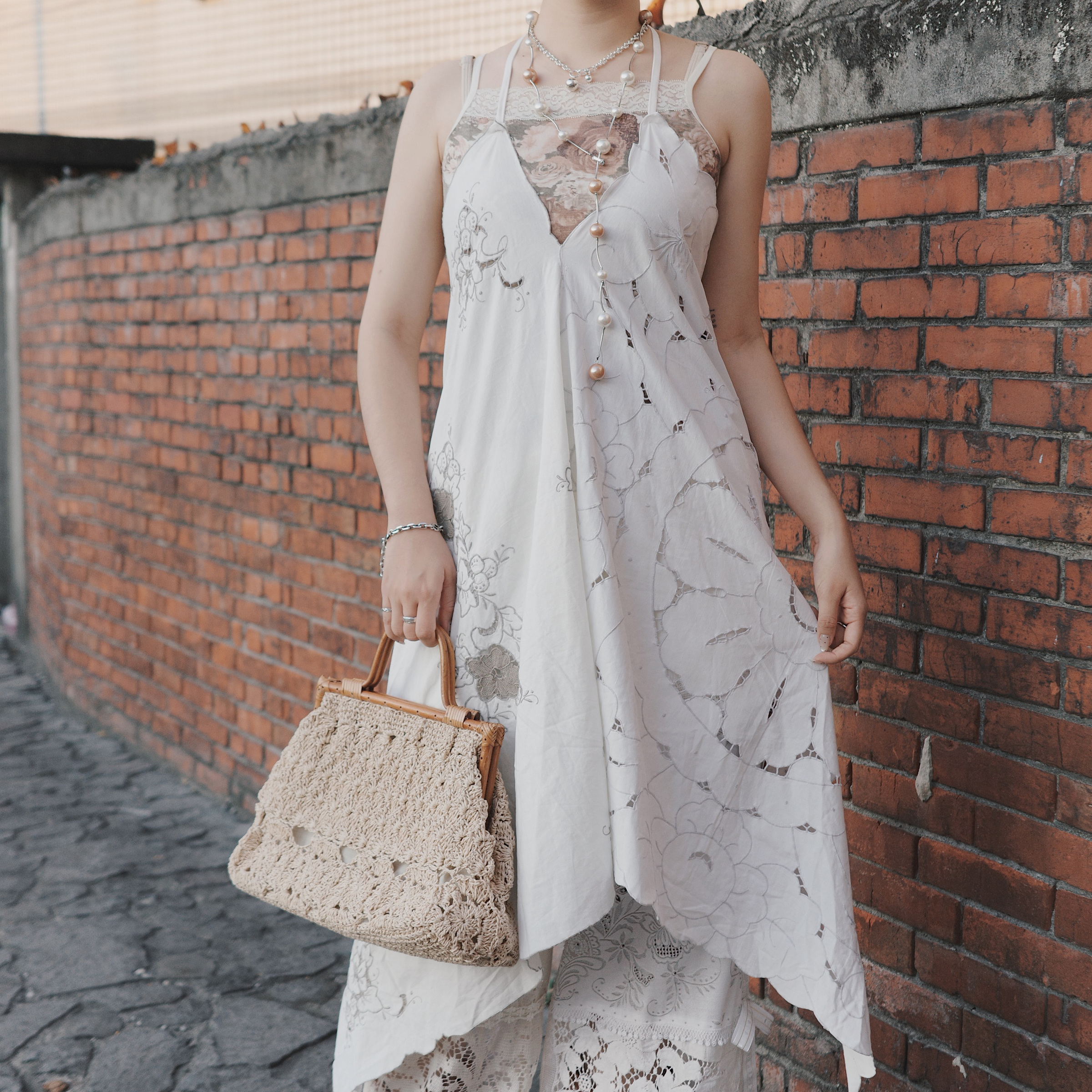 0173E319-CA98-4BDB-A37D-074B139C5CAD