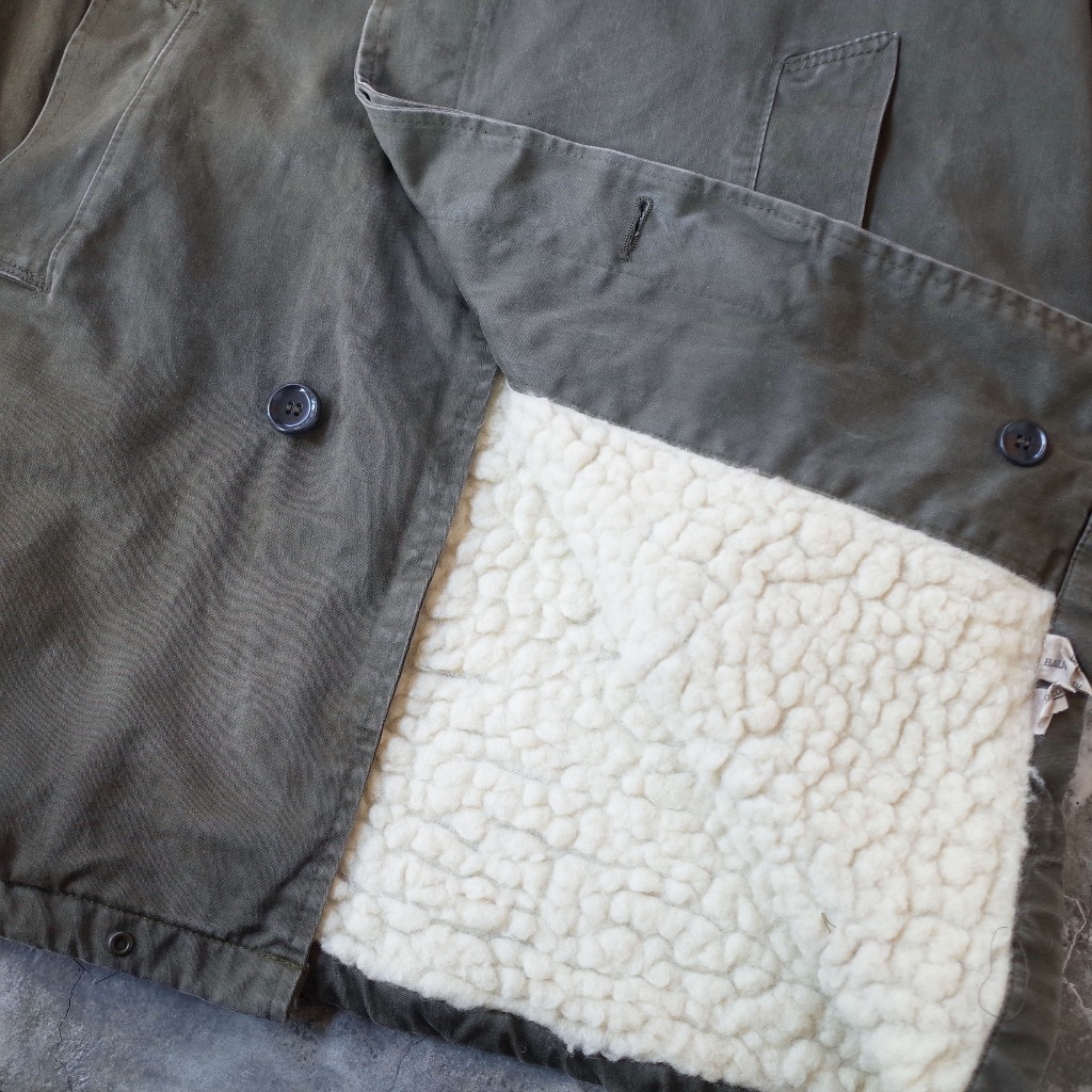 tw-11134207-7rbk0-m809lbcu7qmdb0