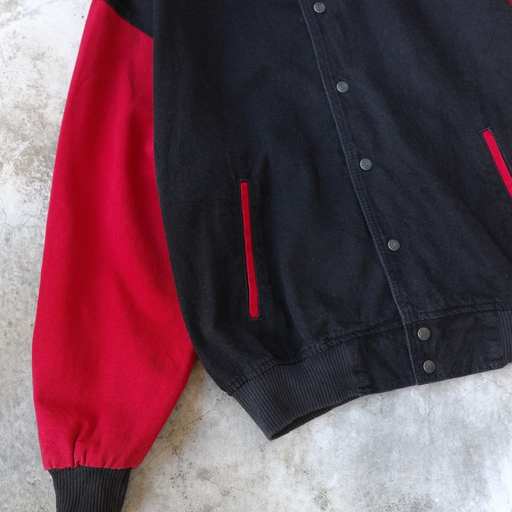 tw-11134207-7r98r-lq62gr7p1k9kcf