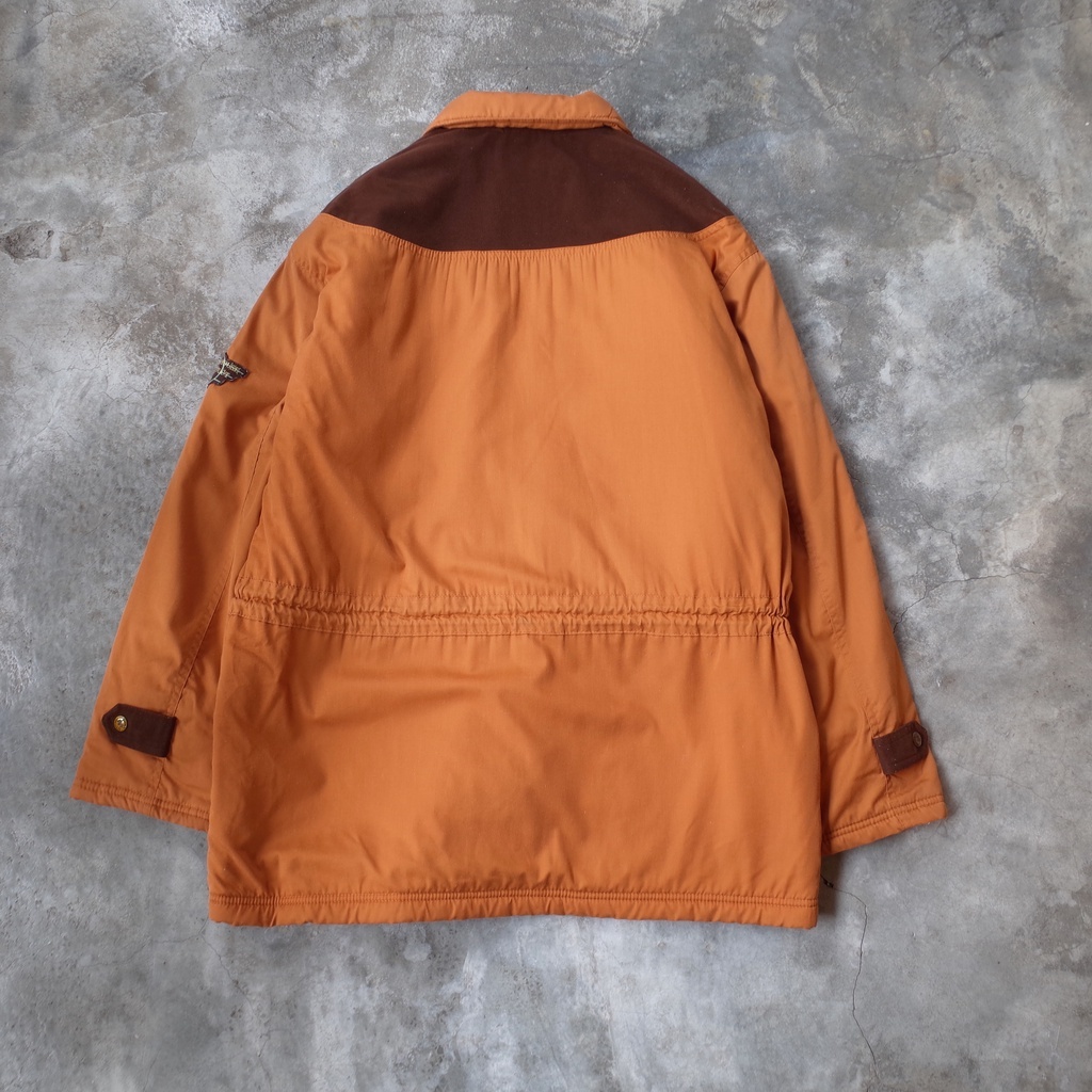 tw-11134201-23020-yb0rmug153nvf9