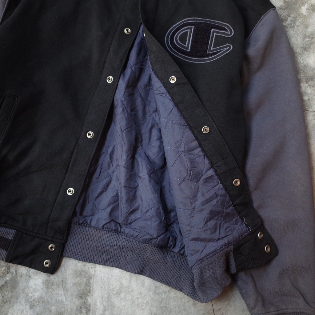 tw-11134207-7r98s-lt2c6hagxo7m93