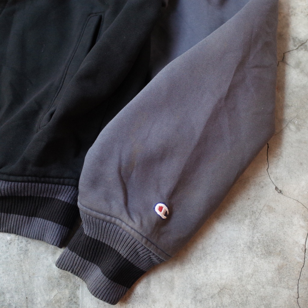 tw-11134207-7r98t-lt2c6hah1vwya9