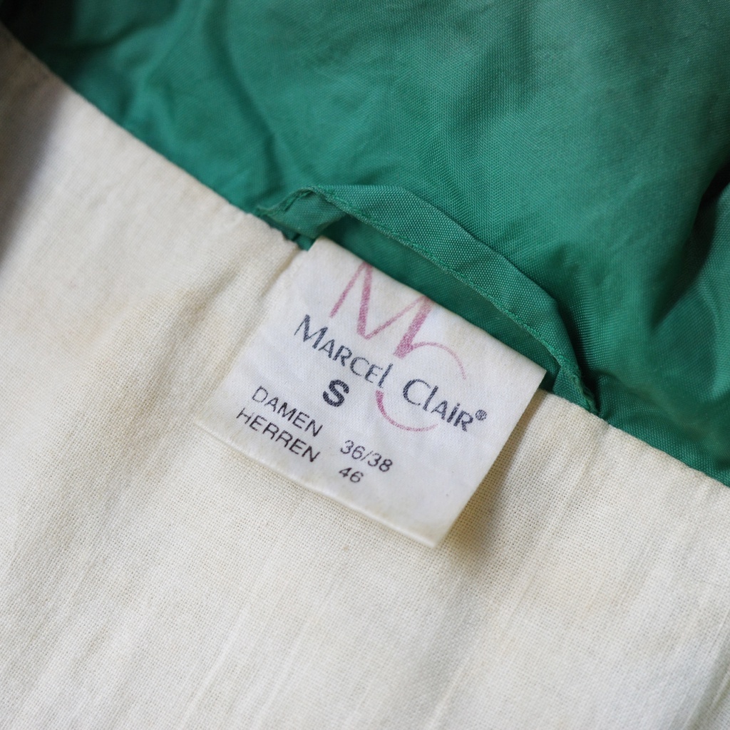 tw-11134201-7r98y-lotg1z8cur5kcd