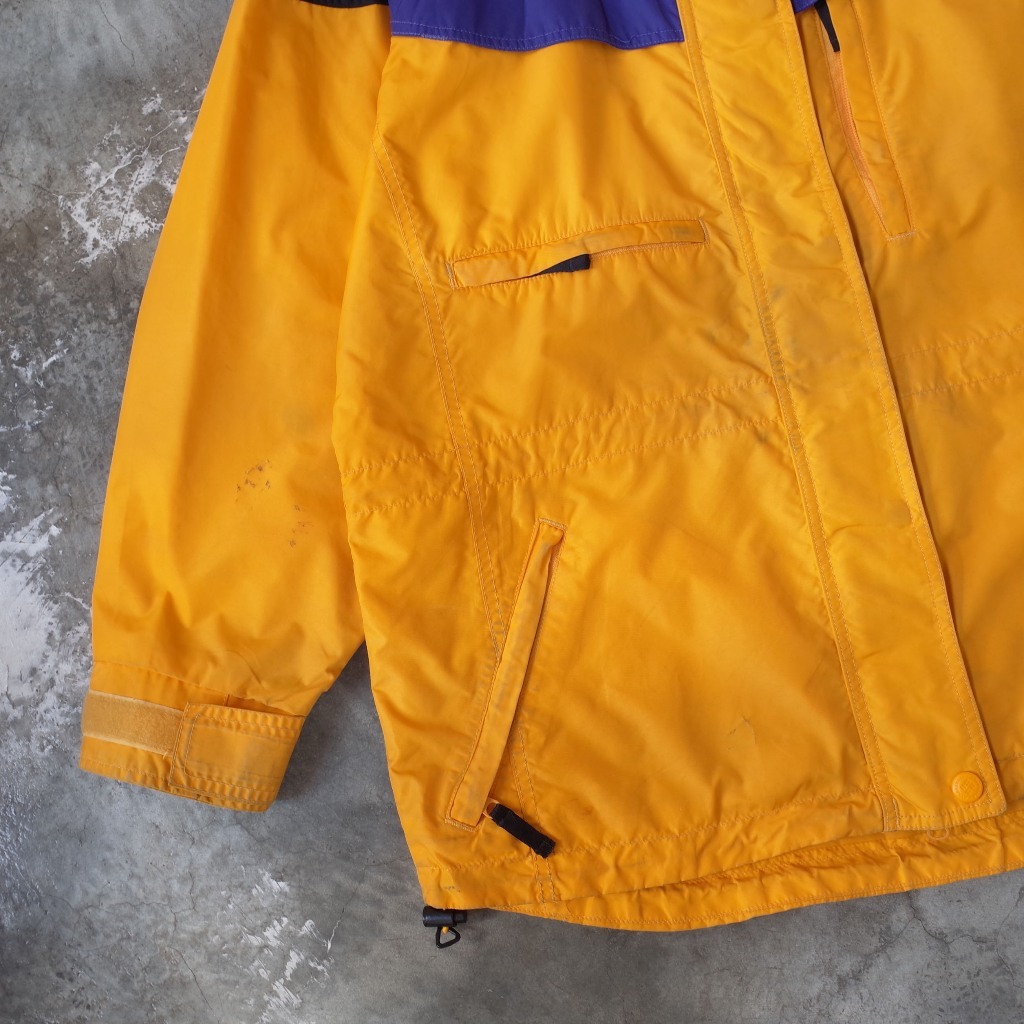 tw-11134207-7rbk5-m7dcb9ps5pru2e