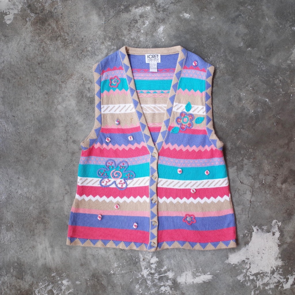 tw-11134207-7rbke-m6dywzguxajc74