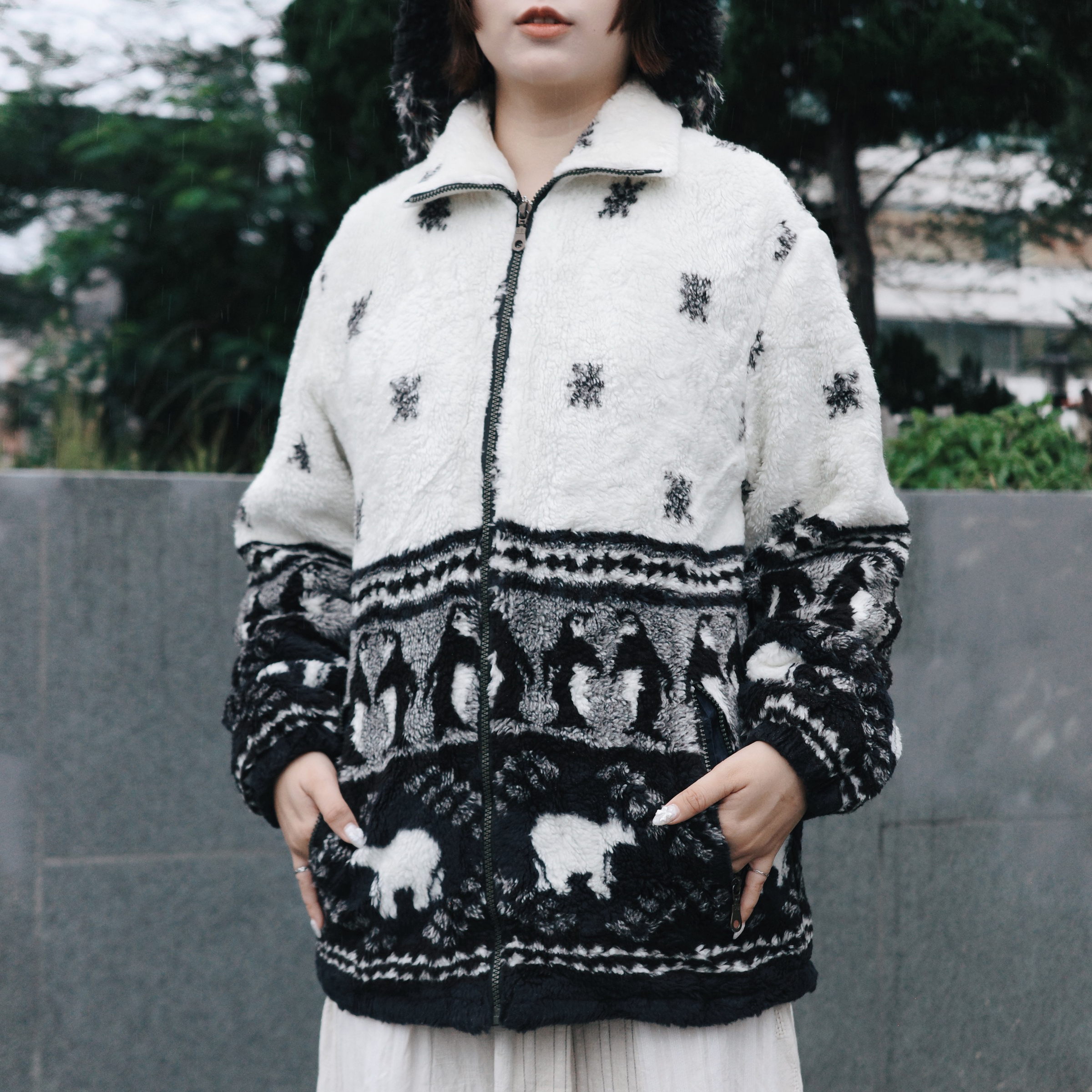 8E27115E-55E3-4D70-9F96-8FA396F09A00