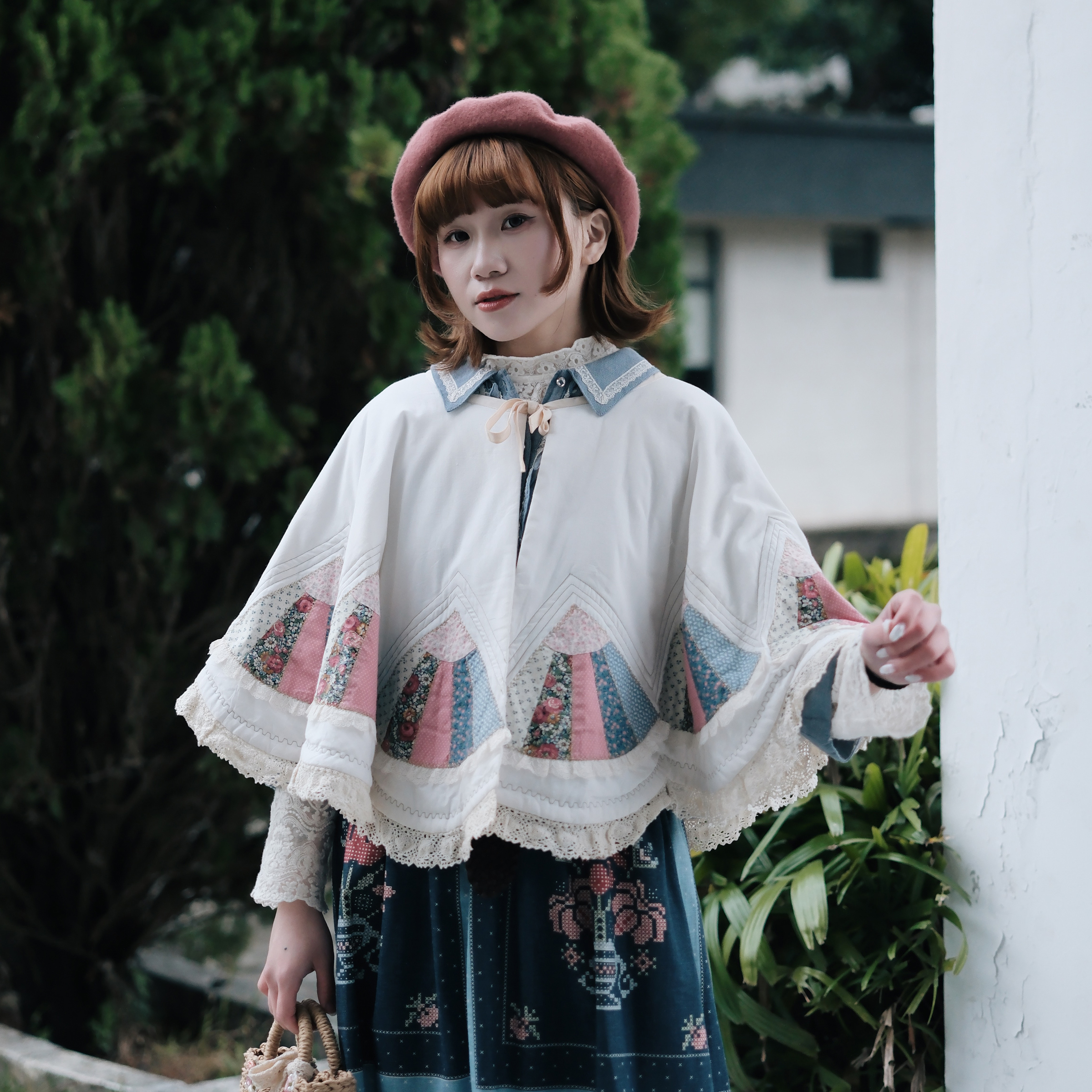 D457BB15-53D4-4D74-A7D4-E99B9341492F