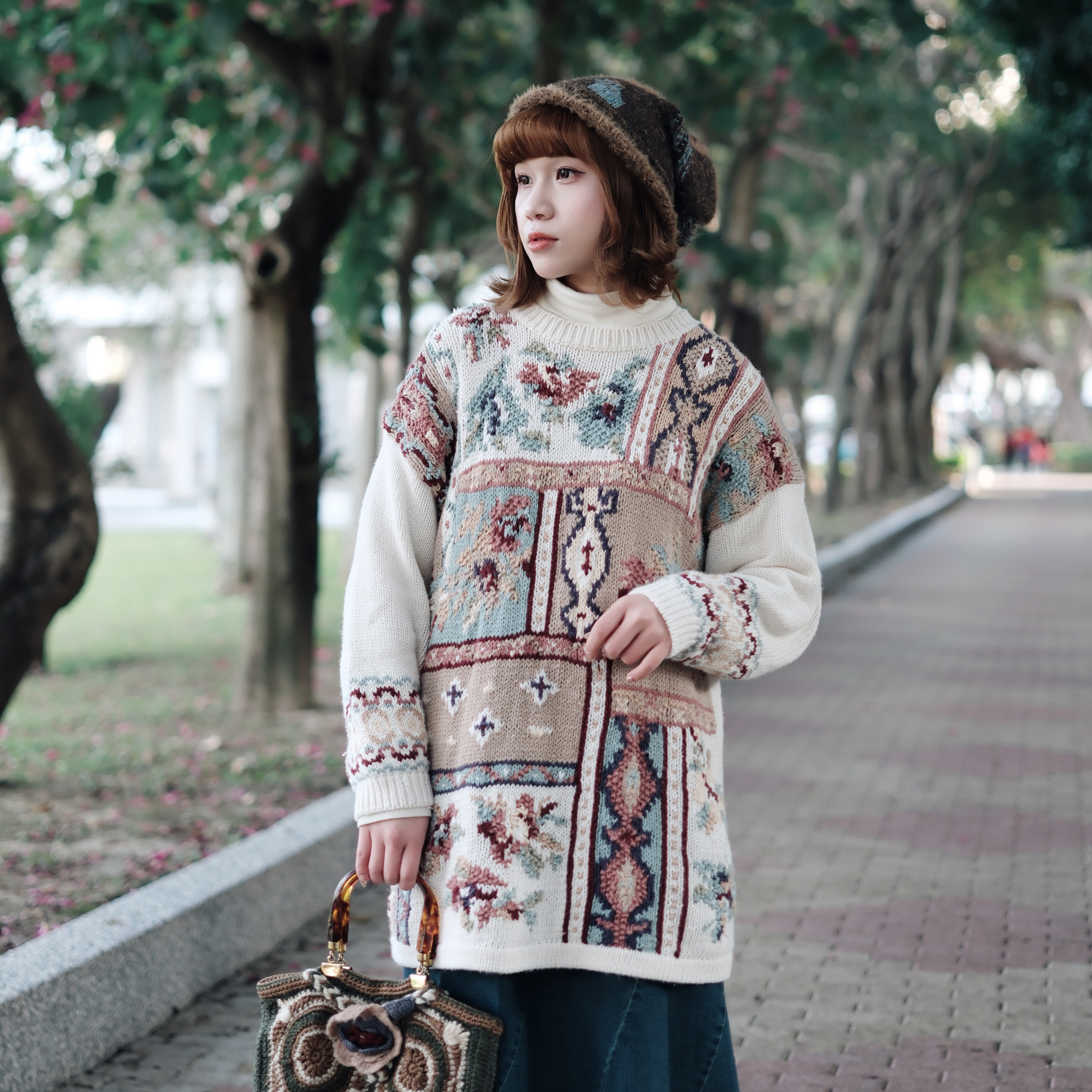 C790F005-A121-4EA8-8B8E-07FAE09D5415