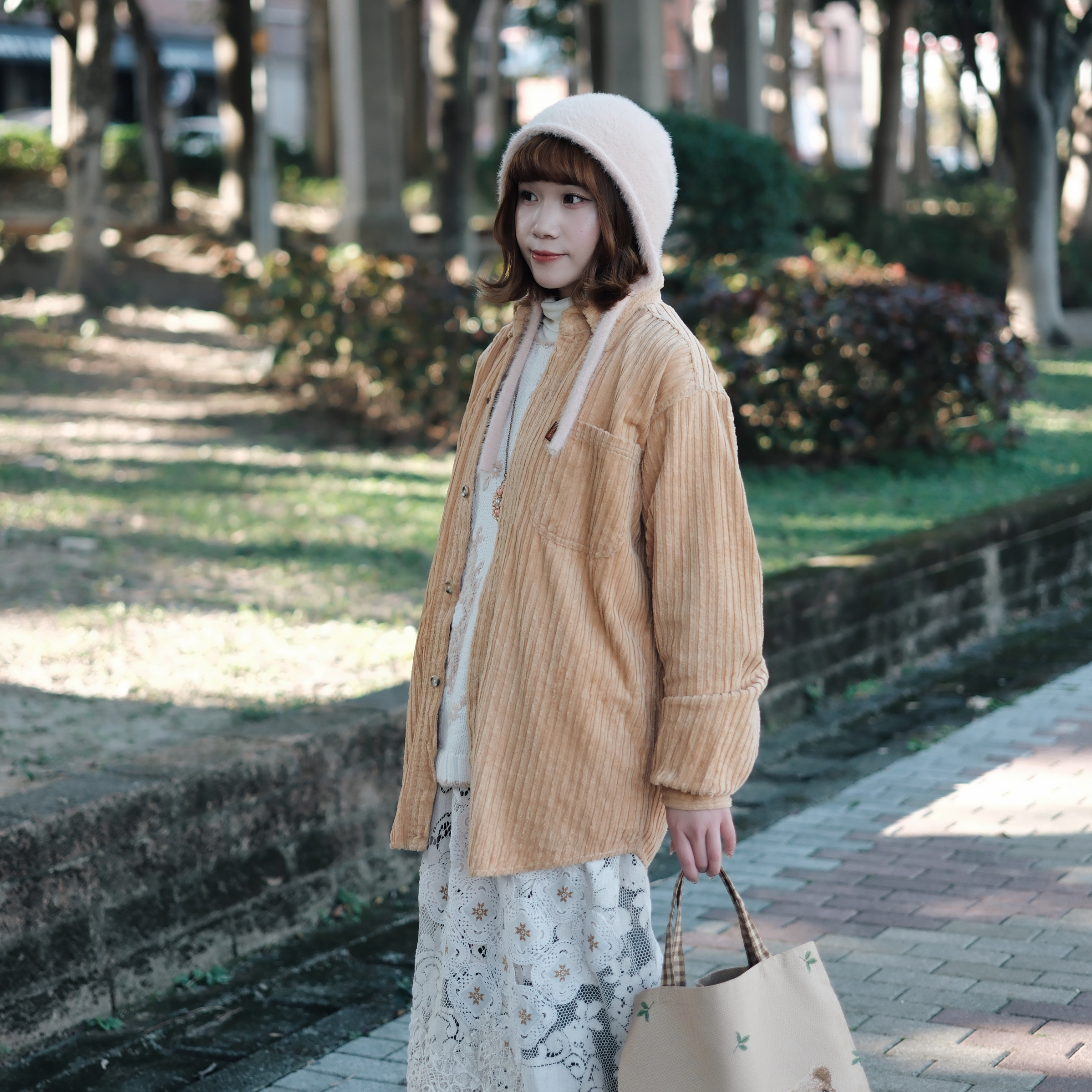 6EDB39B8-F256-4426-A6EA-8295DE137FC0