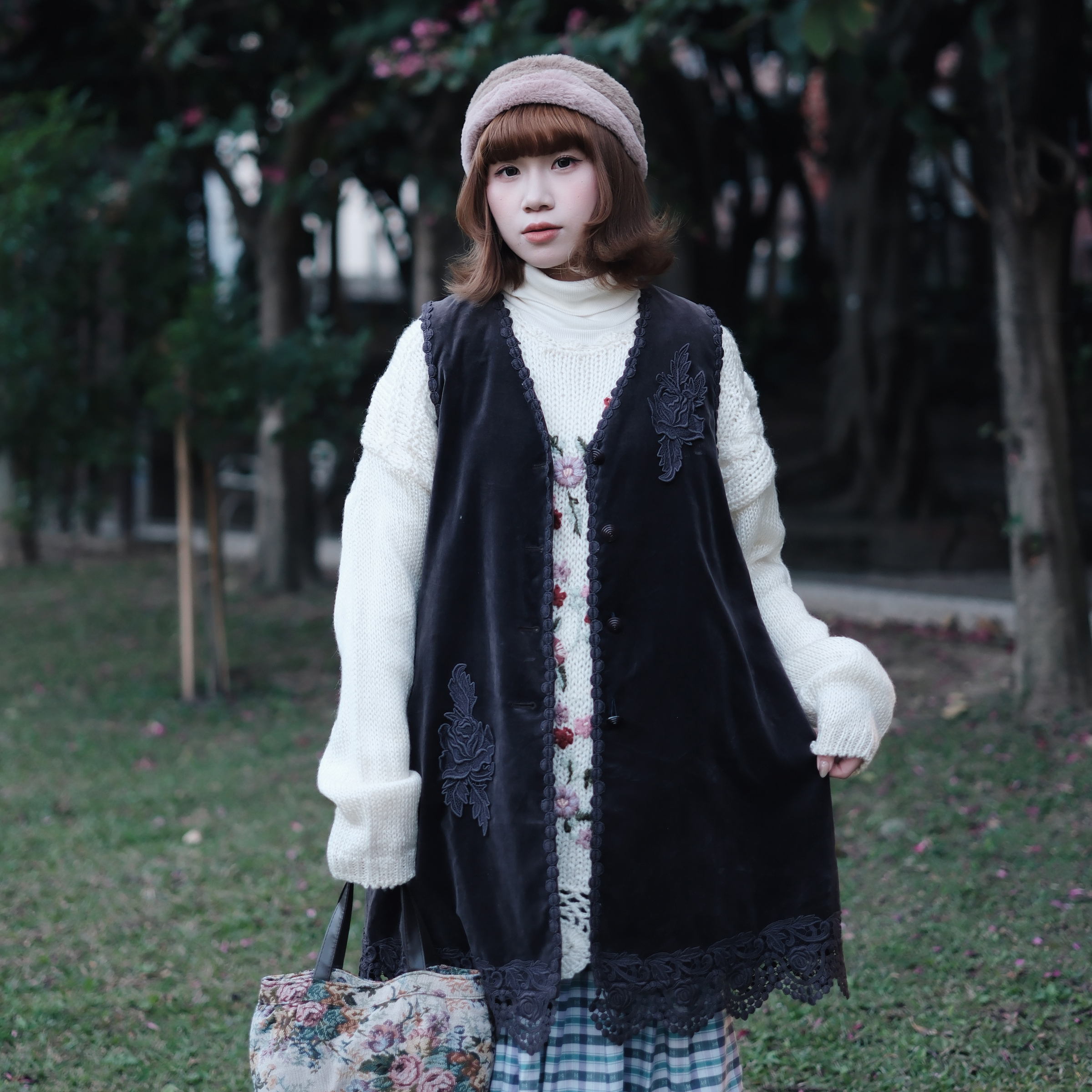 0A2B3FFA-7C40-46FD-ACF3-E0E4D8246055