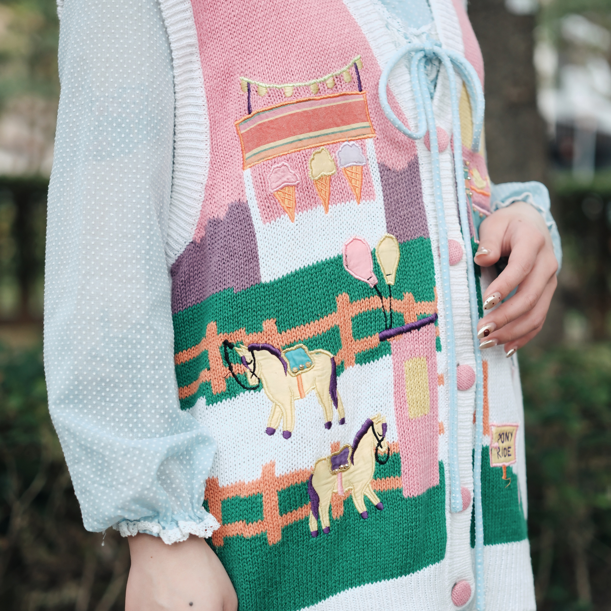 53982979-7130-4BC3-A188-625C7E0B5BA8