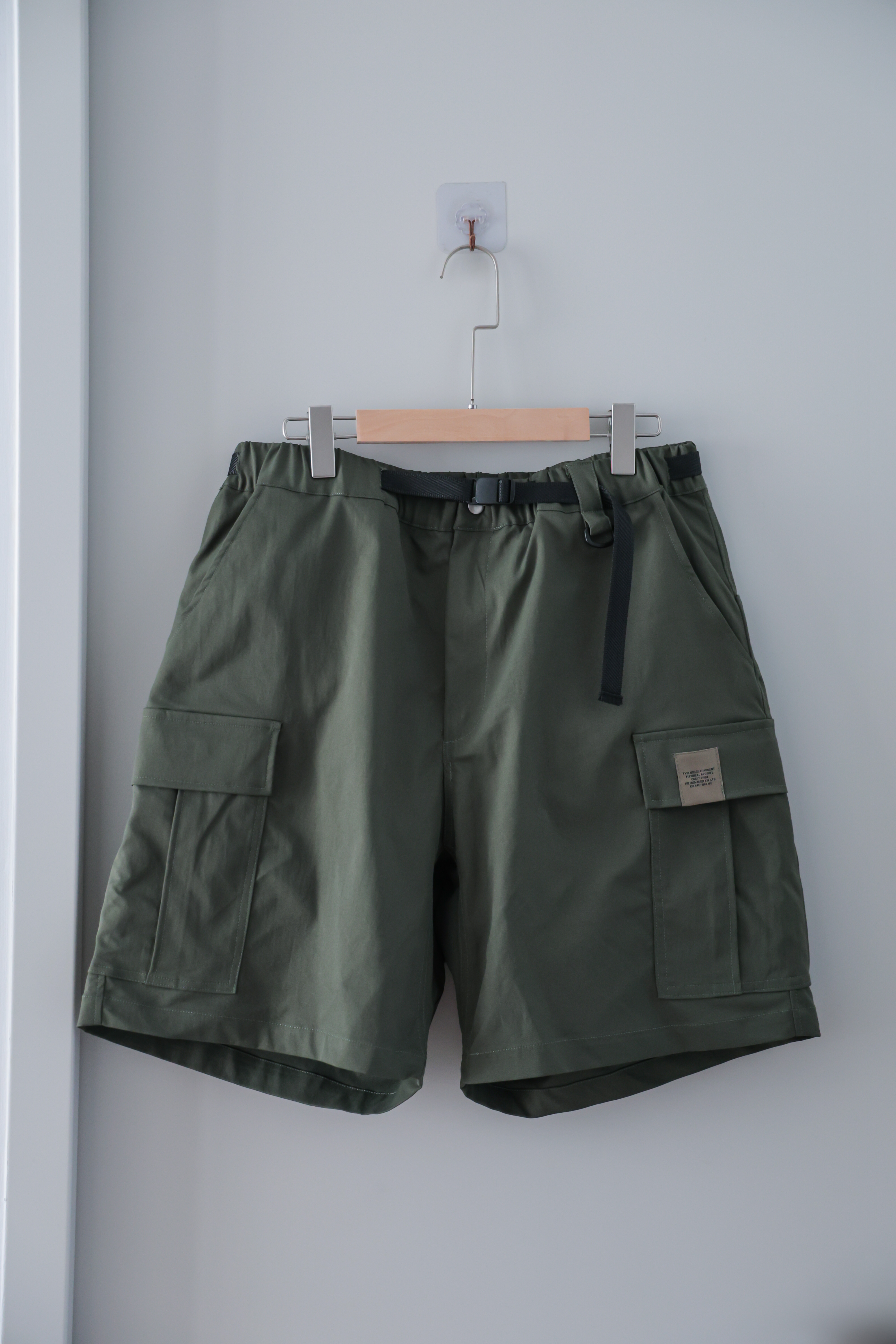 軍綠1