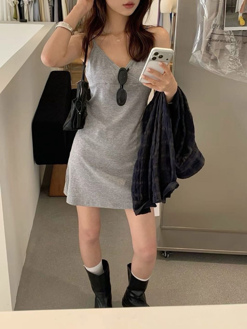 高級感V領洋裝2