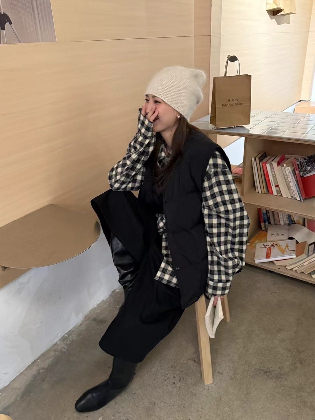 防風鋪棉側開釦背心4