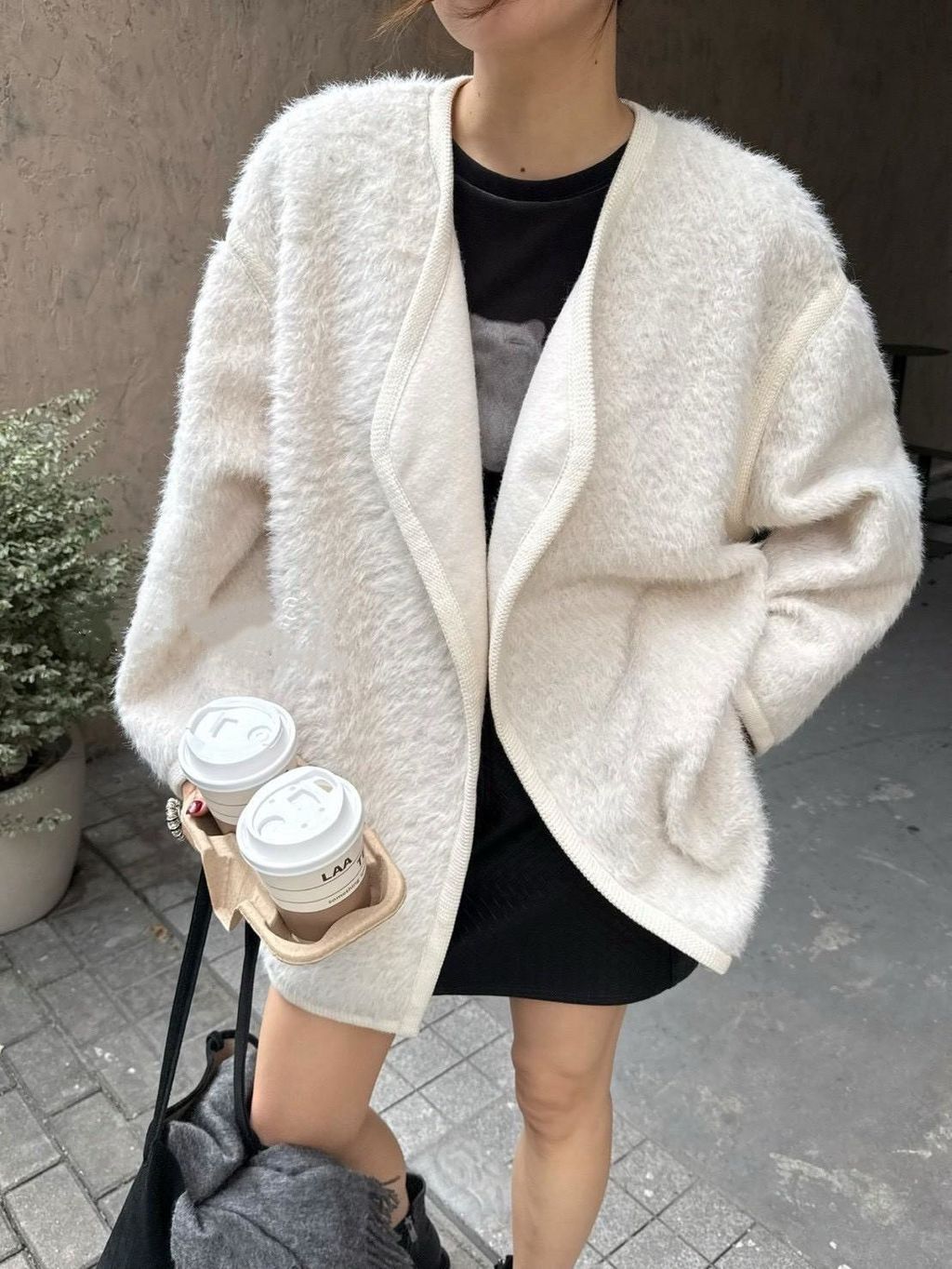 開襟毛毛外套1