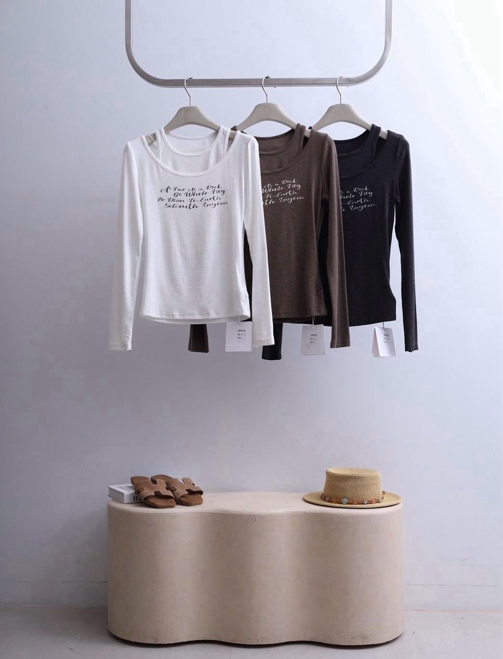 百搭假兩件字母上衣1