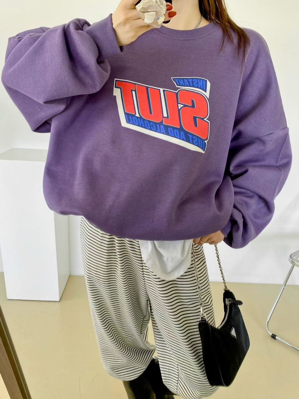 下擺可拉縮英字Tee1