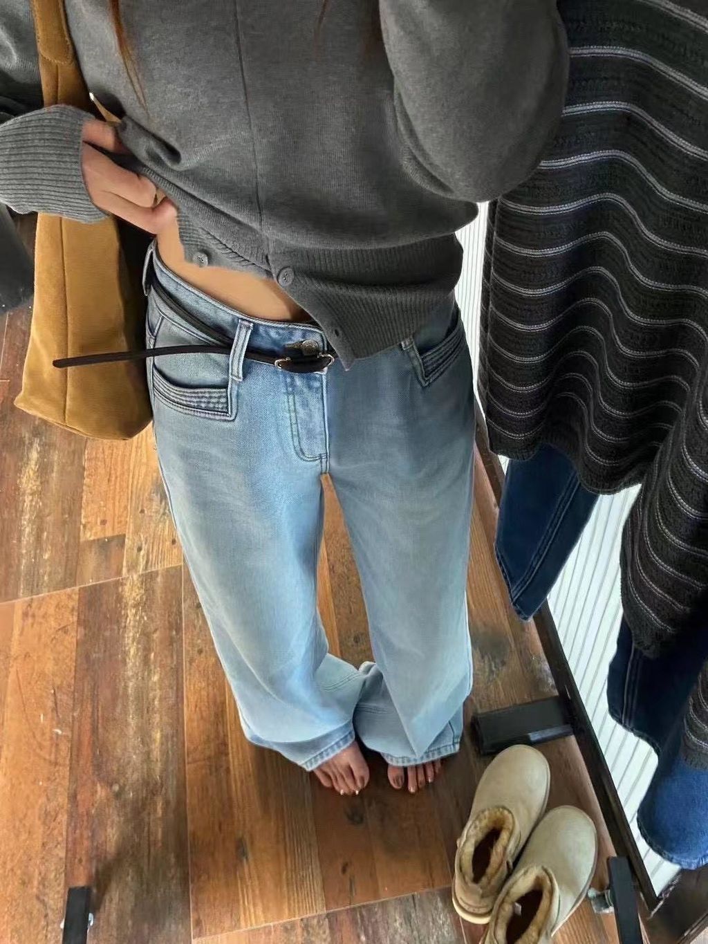 微寬鬆直筒牛仔褲2