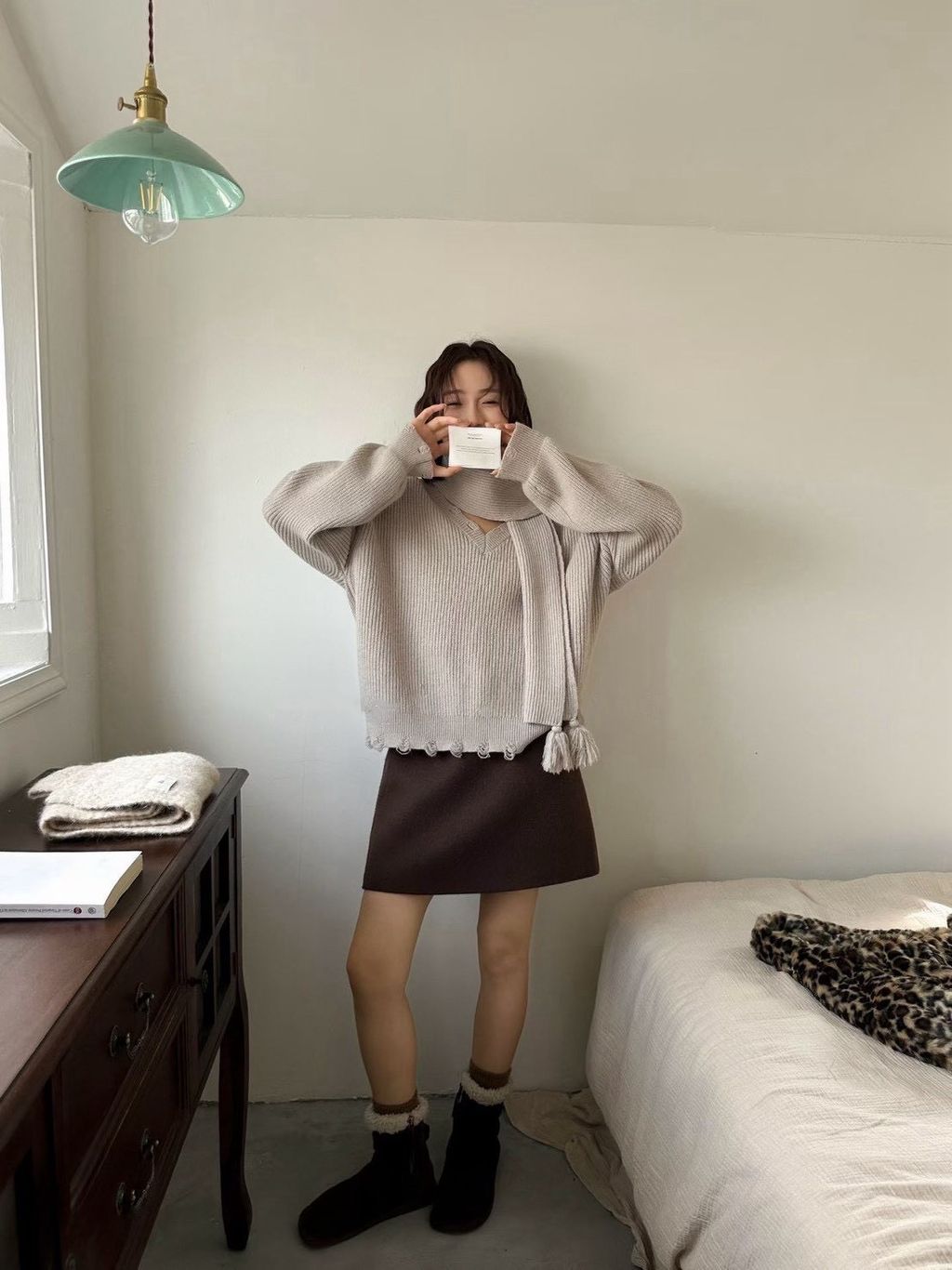 V領磅數圍巾針織上衣2