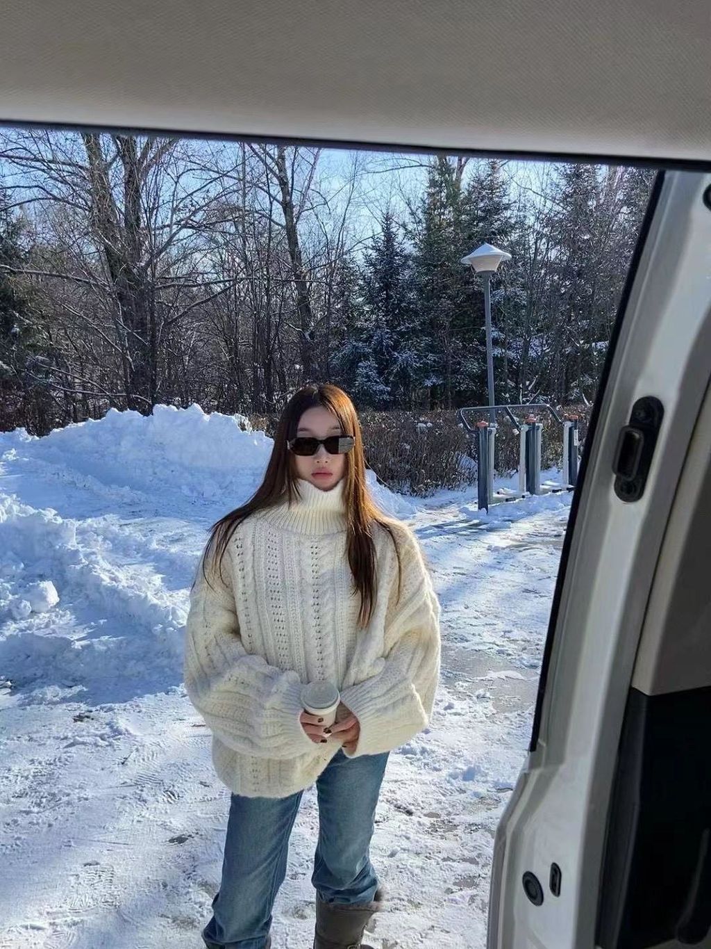 高領後磅針織上衣2