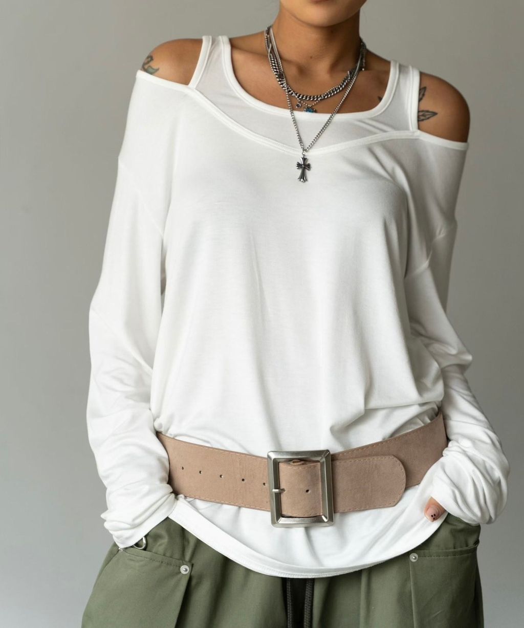 假兩件顯瘦露肩上衣1